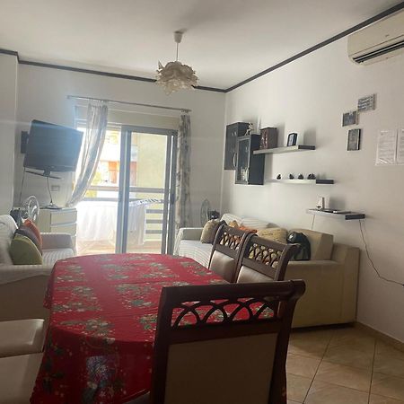 Yzberishti Home Sweet Home - Guest House מראה חיצוני תמונה