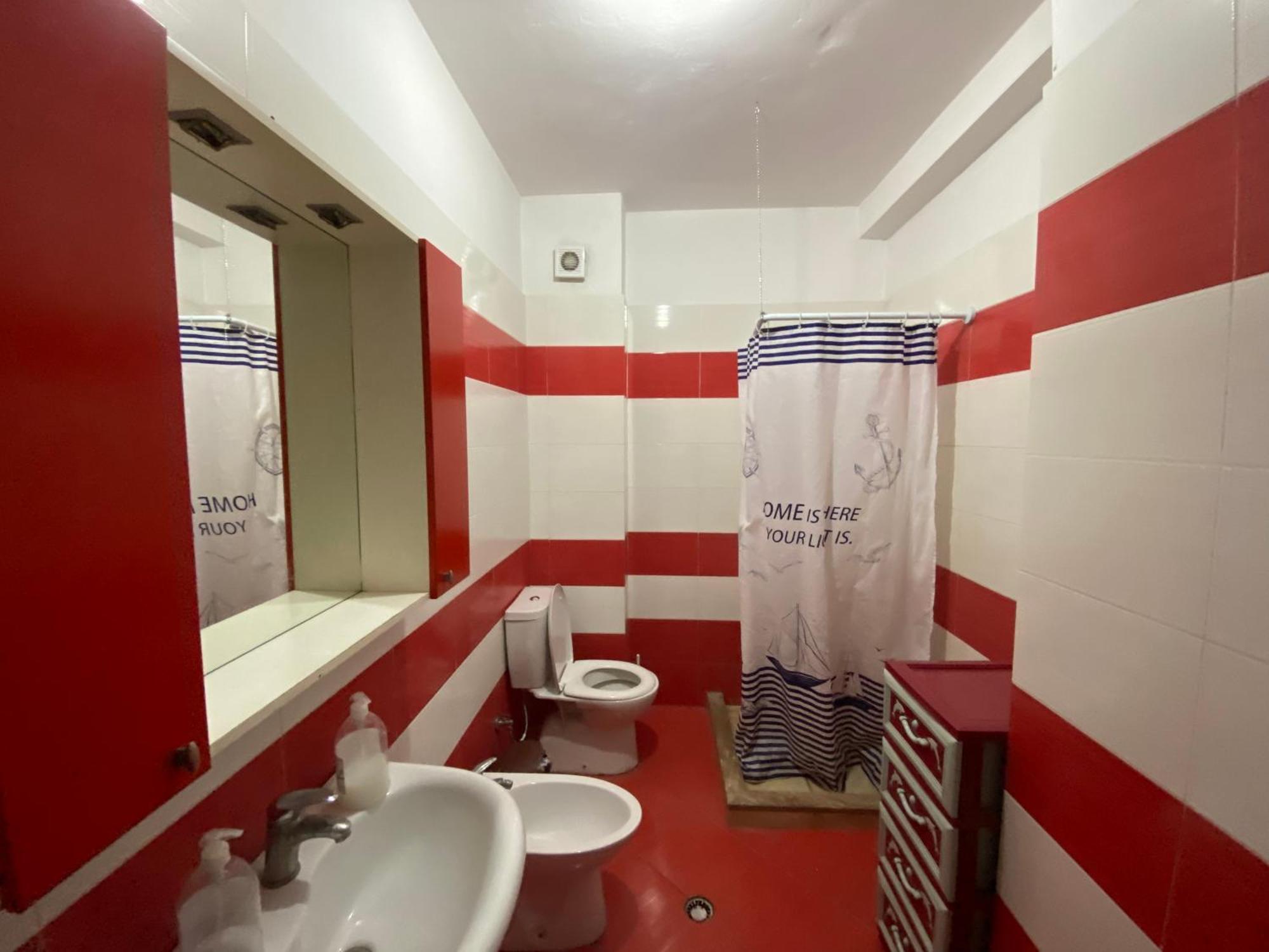 Yzberishti Home Sweet Home - Guest House מראה חיצוני תמונה