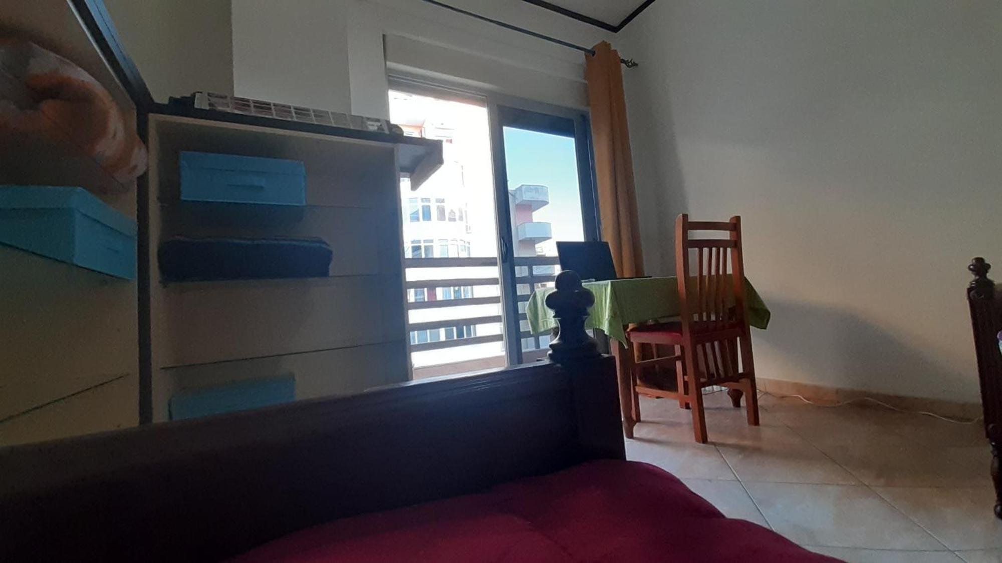 Yzberishti Home Sweet Home - Guest House חדר תמונה